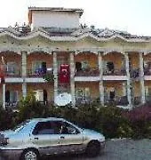 Ozlem 1 فندق